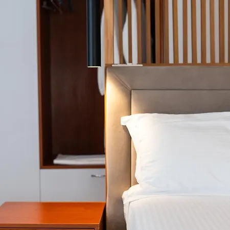 Olivar Tirana Otel