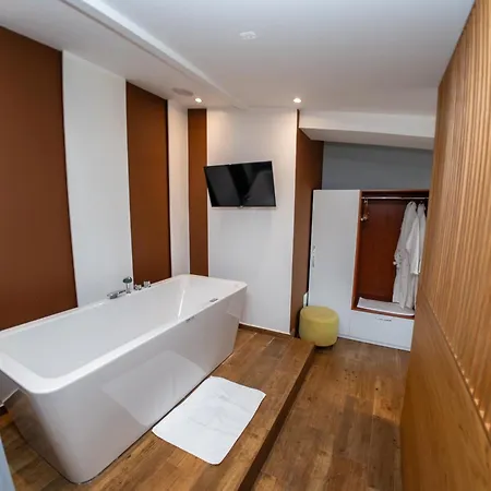 Olivar Tirana Otel