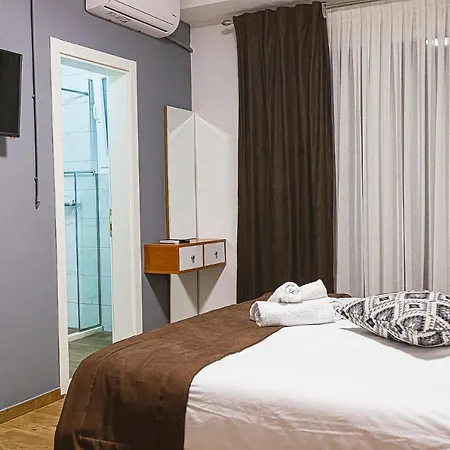 Olivar Tirana 4*