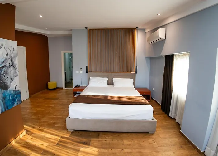 호텔 Olivar Tirana