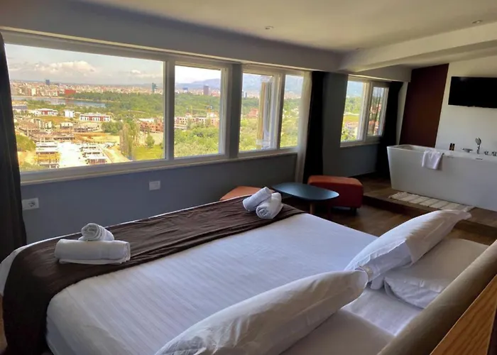 Olivar Tirana 4* Selitë e Vogël