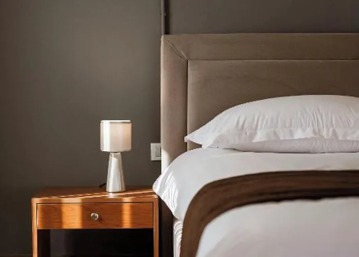 Olivar Tirana 4*
