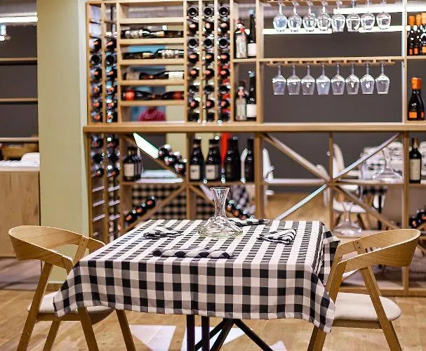 Olivar Tirana 4*