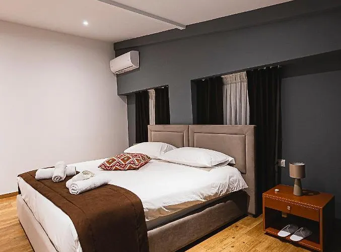 호텔 Olivar Tirana