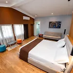 Olivar Tirana 4*