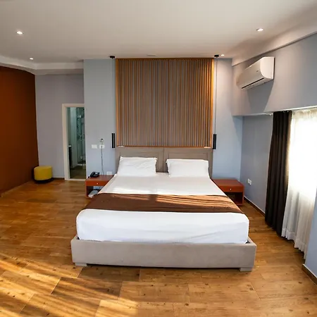 Hotel Olivar Tirana
