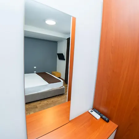 Olivar Tirana 4* Selitë e Vogël