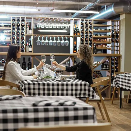 Olivar Tirana 酒店