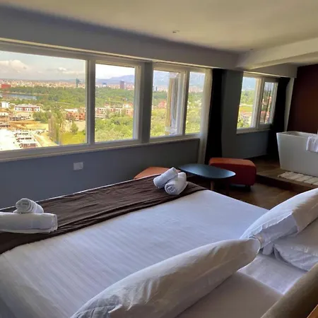 Olivar Tirana 4* Selita e Vogel